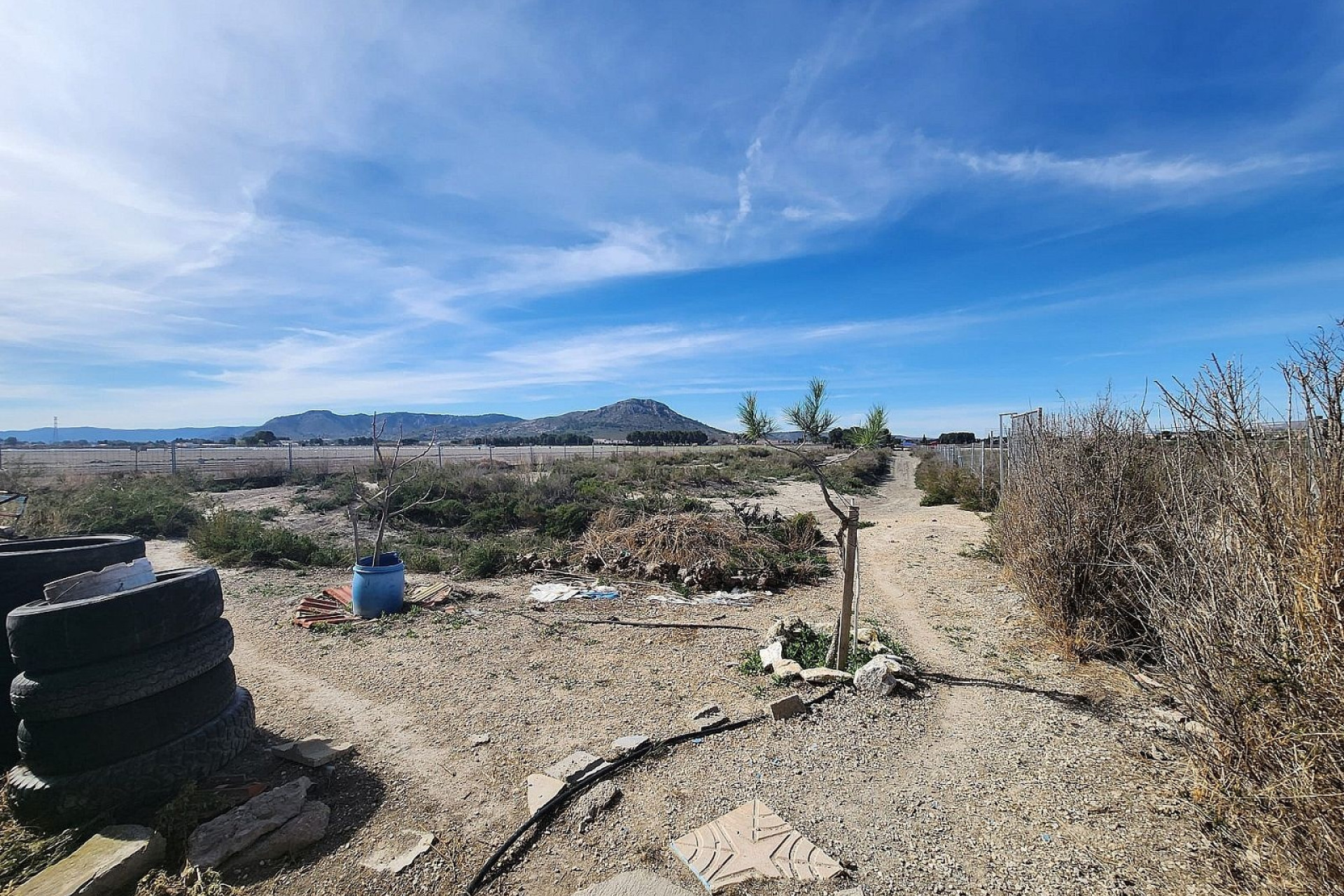 Revente - Villa -
Villena