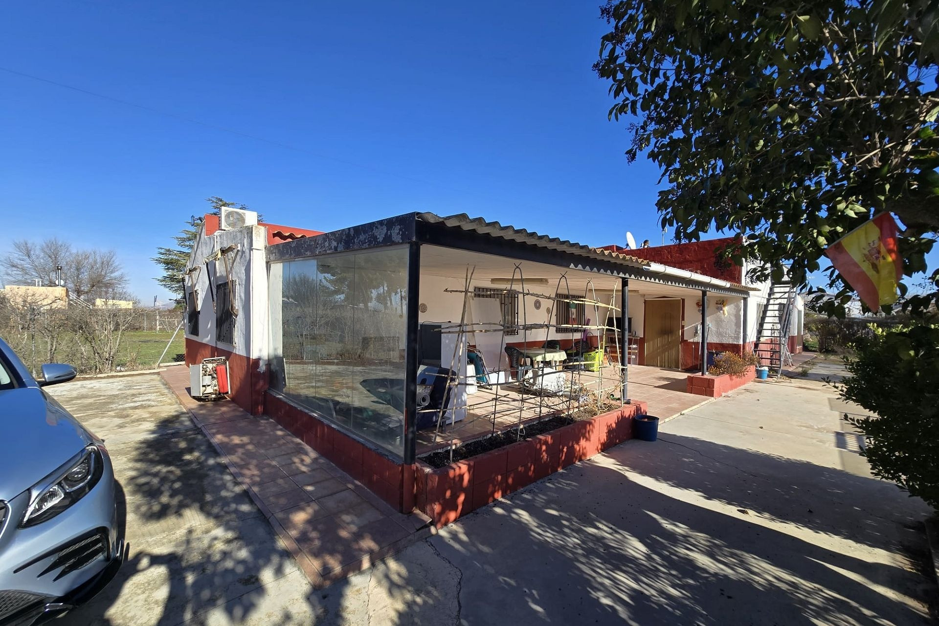 Revente - Villa -
Villena