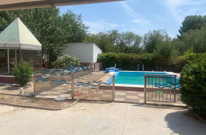 Revente - Villa -
Villena