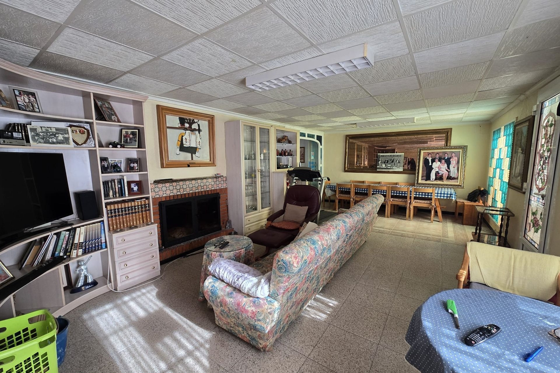 Revente - Villa -
Villena