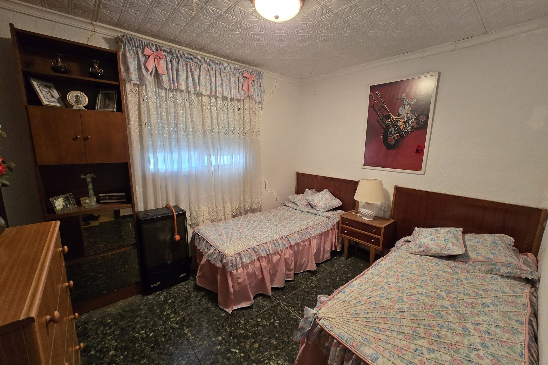 Revente - Villa -
Villena