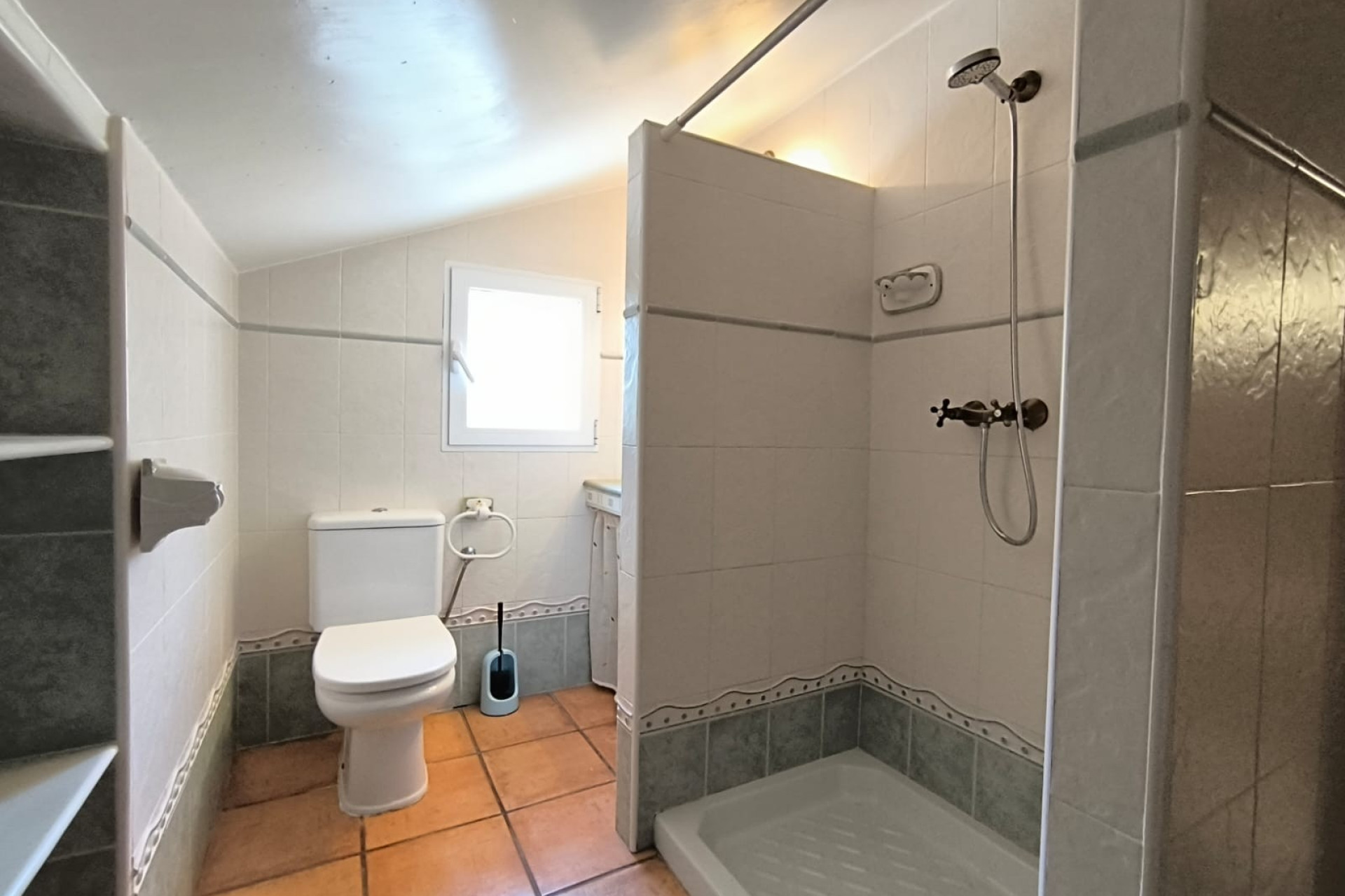Revente - Villa -
Yecla - Inland