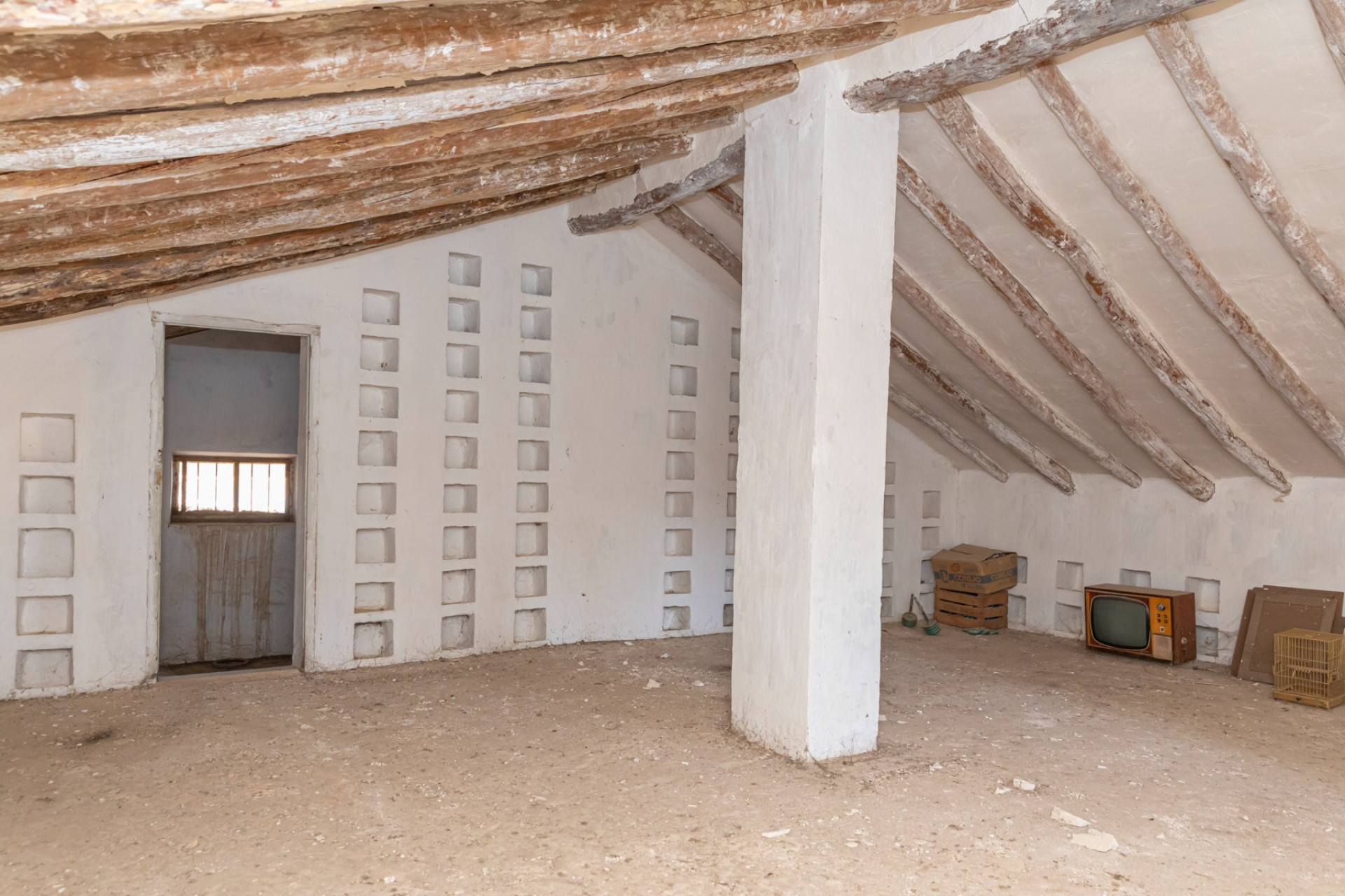 Revente - Villa -
Yecla - Inland
