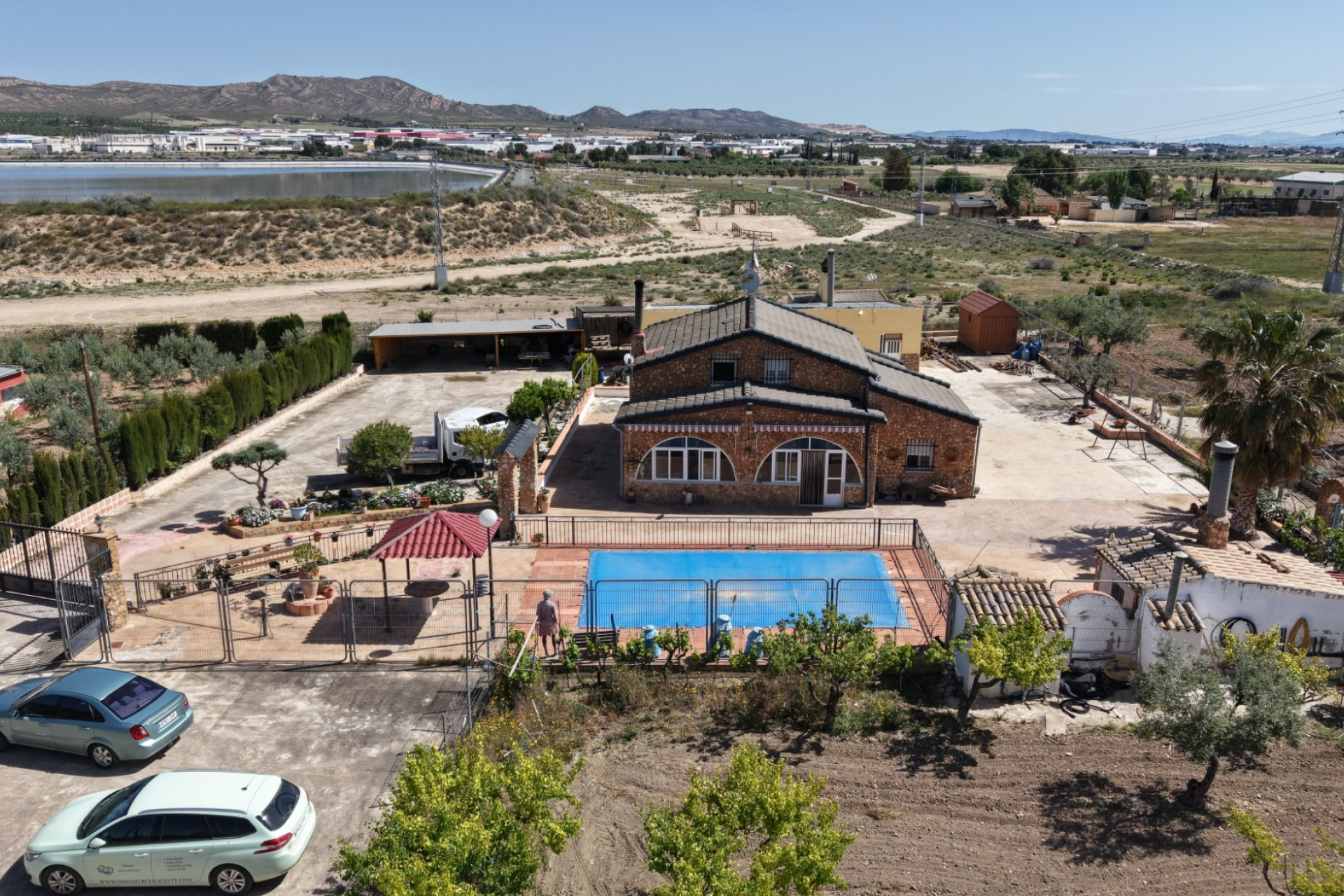 Revente - Villa -
Yecla