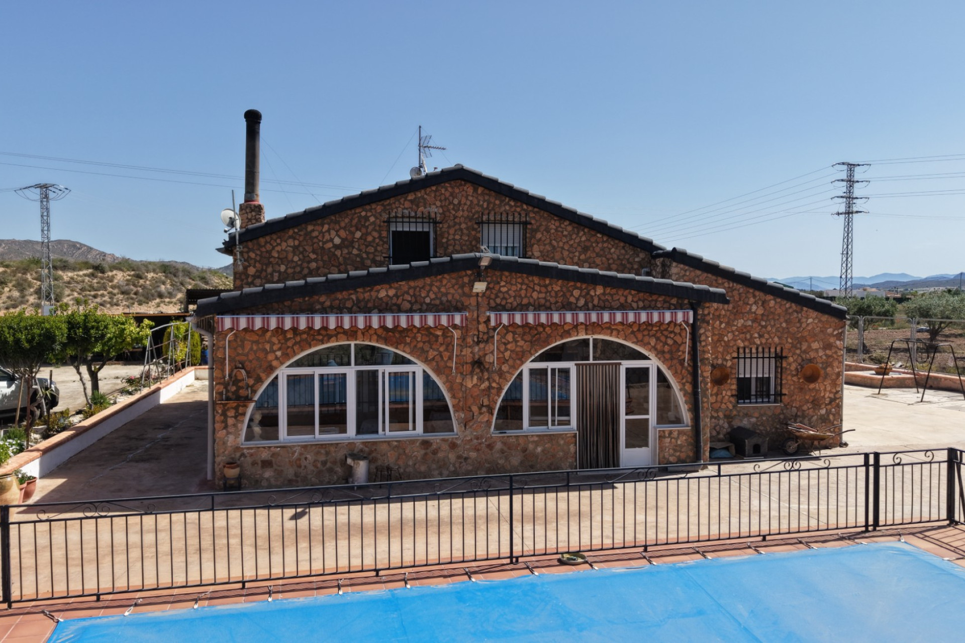 Revente - Villa -
Yecla