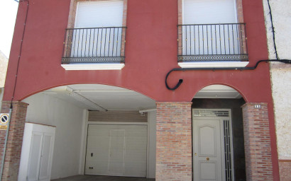 Townhouse - Resale -
            Abanilla - 26693