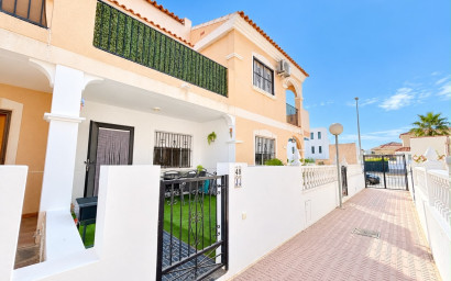 Townhouse - Resale - La Zenia - La Zenia