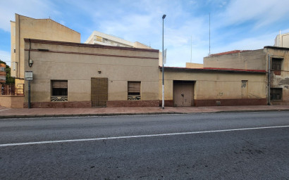 Townhouse - Resale - Mon&oacute;var - Monovar