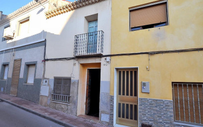 Townhouse - Resale - Salinas -
                Salinas