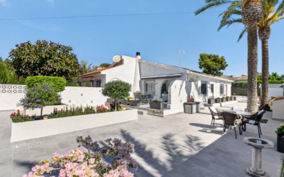 Villa - Herverkoop - Torrevieja - Costa Blanca