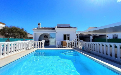 Villa - Herverkoop - Torrevieja - Torrevieja