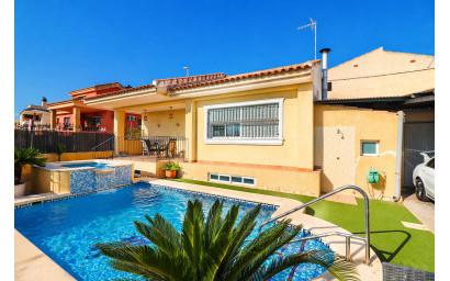 Villa - Resale - Almoradi - El Saladar