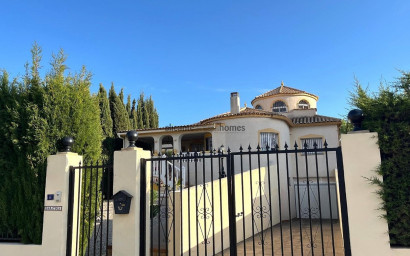 Villa - Resale - Castalla - Castalla