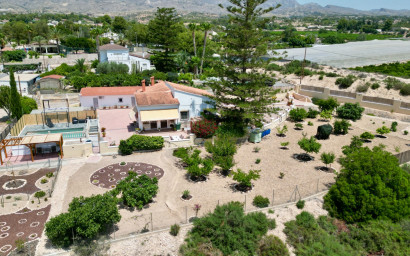 Villa - Resale - Crevillente - Crevillente