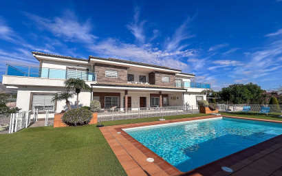 Villa - Resale - Crevillente - Crevillente