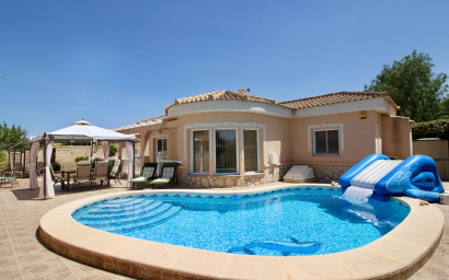 Villa - Resale - Hondón de las Nieves - La Canalosa