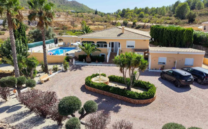 Villa - Resale - Hondón de los Fráiles - HONDON DE LOS FRAILES