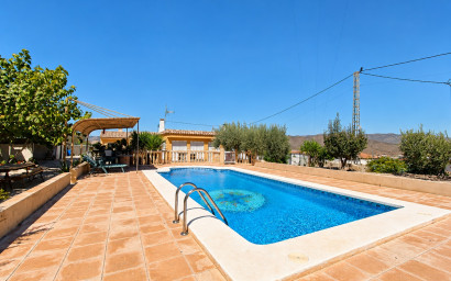 Villa - Resale - Hondón de los Fráiles - Hondón de los Fráiles