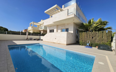 Villa - Resale - La Zenia - La Zenia