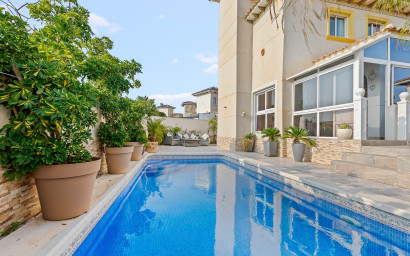 Villa - Resale - Orihuela Costa - Playa Flamenca