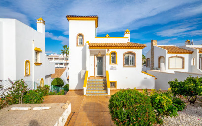 Villa - Resale - Orihuela Costa - Villamartín
