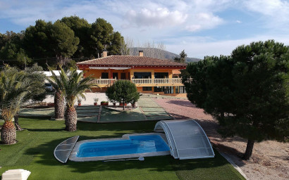 Villa - Resale - Petrer - Petrer