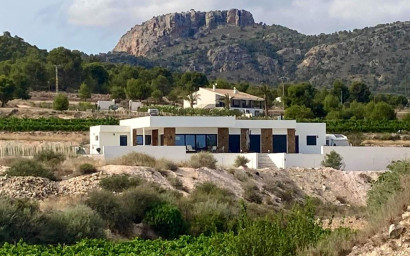 Villa - Resale - Pinoso - Inland
