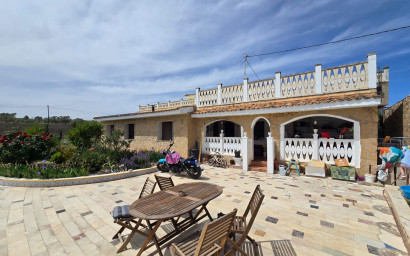 Villa - Resale - Sax - Sax