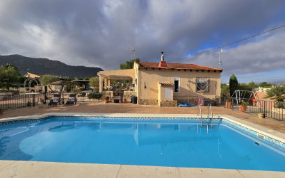 Villa - Resale - Sax - Sax