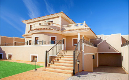 Villa - Resale - Torrevieja - Los Altos