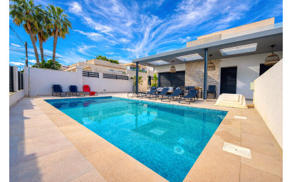 Villa - Resale - Torrevieja - Los Balcones