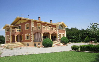 Villa - Resale - Yecla - Yecla