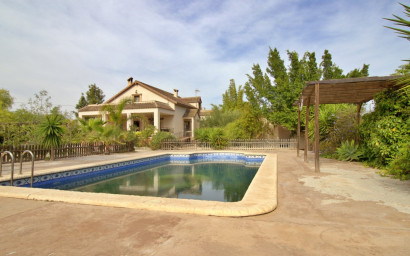 Villa - Revente -
            Elche - 72385