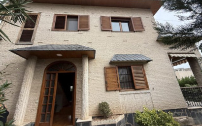 Villa - Revente - Elda - Elda