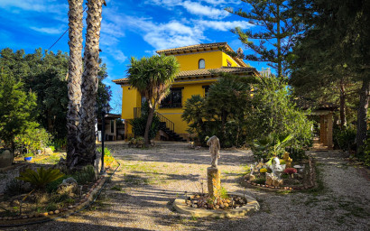 Villa - Revente -
            Orihuela Costa - H-801