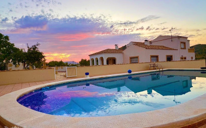 Villa - Revente - Pinoso - Pinoso Alicante