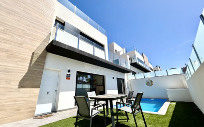 Villa - Revente - Villamartín - Villamartín