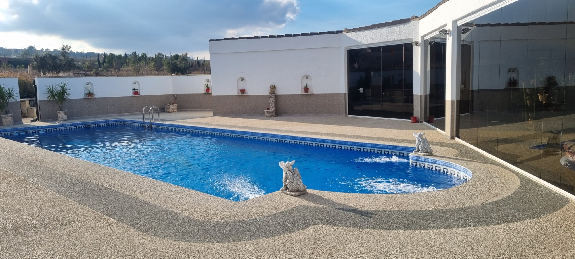 Villa de 6 dormitorios en Hondón de los Frailes