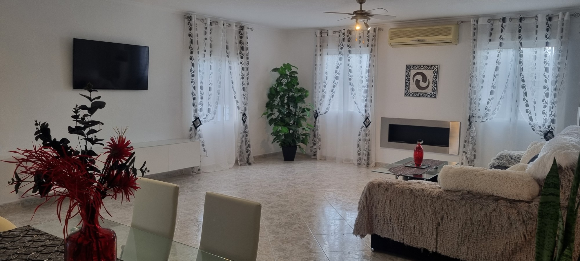 Villa de 6 dormitorios en Hondón de los Frailes