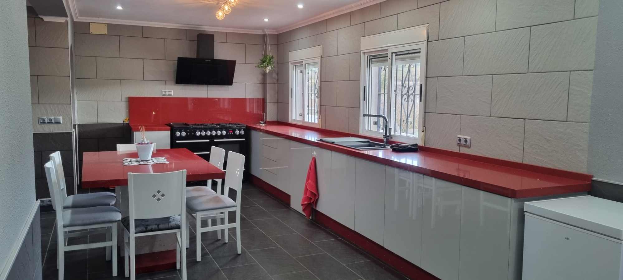 Villa de 6 dormitorios en Hondón de los Frailes