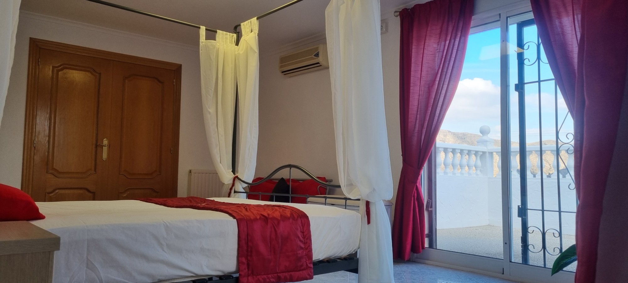 Villa de 6 dormitorios en Hondón de los Frailes