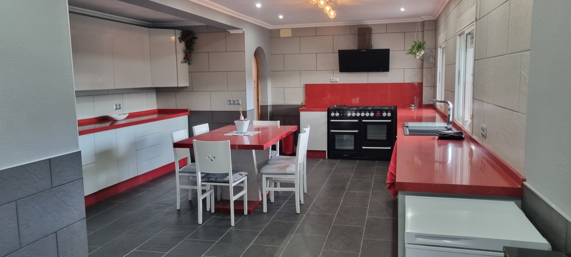 Villa de 6 dormitorios en Hondón de los Frailes