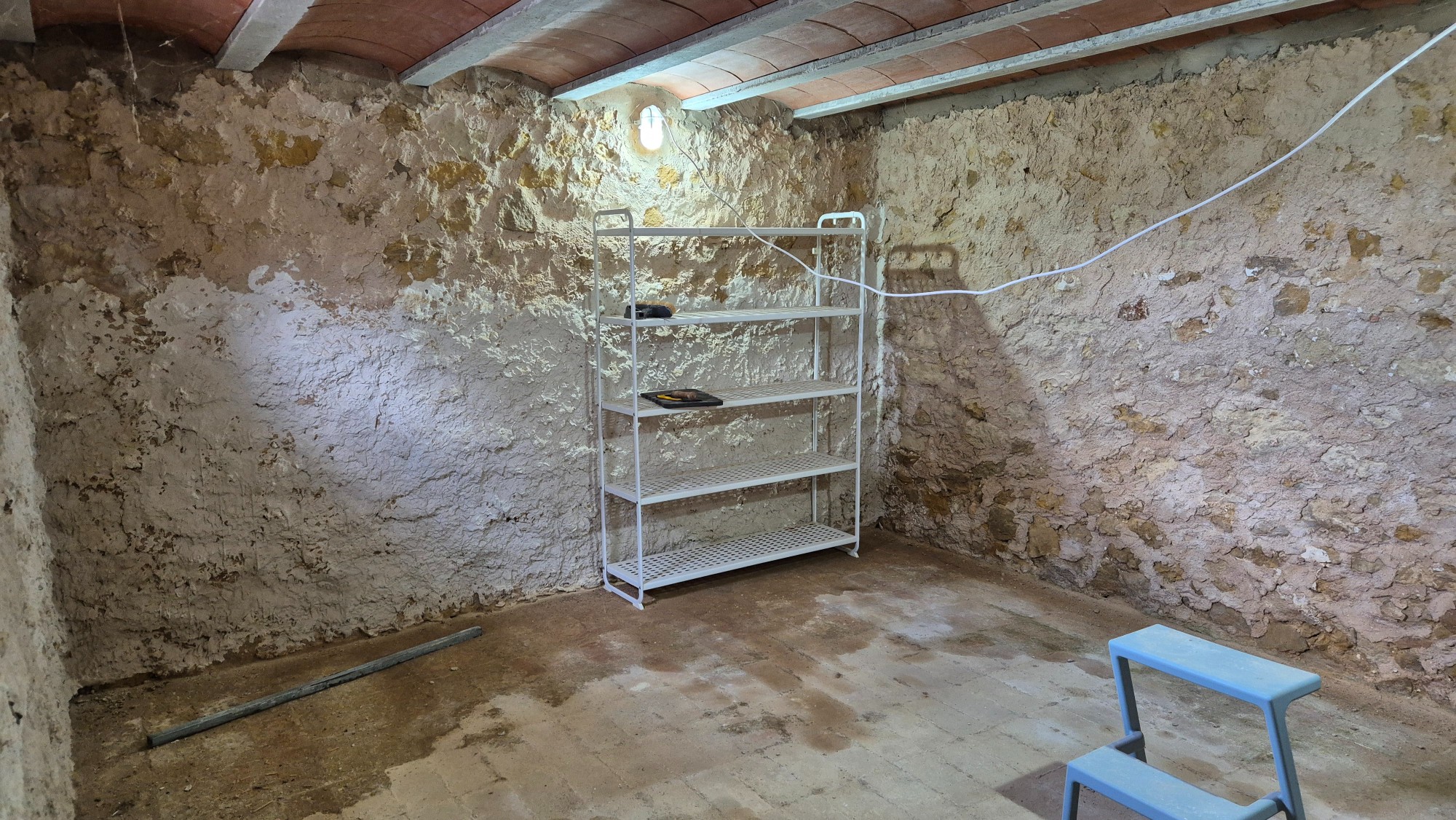 Commercial in Almansa – YC811338