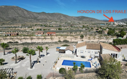 Herverkoop - Villa -
Hondón de los Fráiles - HONDON DE LOS FRAILES