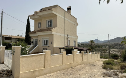 Resale - Villa -
Abanilla - ABANILLA