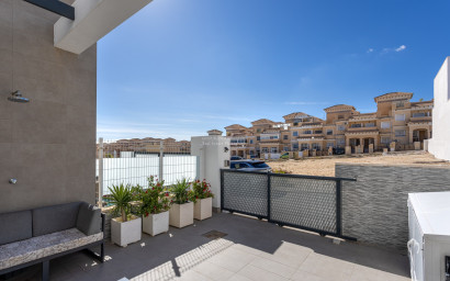 Resale - Townhouse -
Orihuela Costa - Villamartín