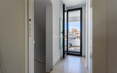 Resale - Townhouse -
Orihuela Costa - Villamartín