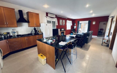 Resale - Villa -
Fortuna