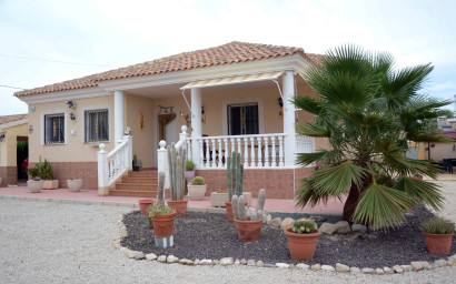 Resale - Villa -
Fortuna - FORTUNA