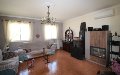 Resale - Villa -
Fortuna - FORTUNA